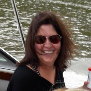 Meet your Posher, Lori